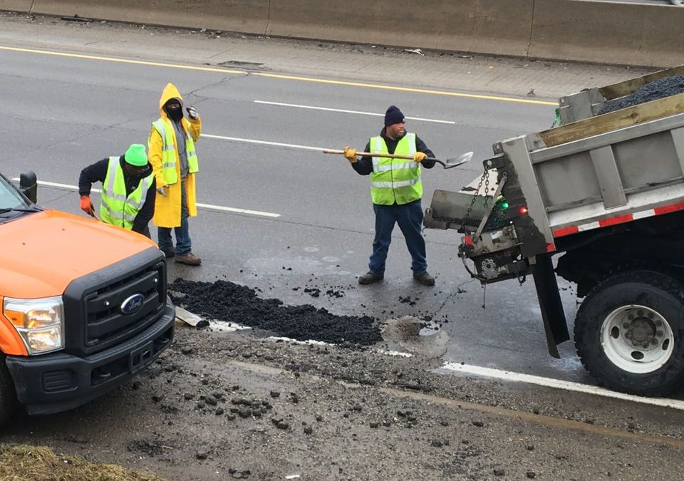 Potholes ‘worst I’ve ever seen,’ says auto shop manager after highway shut down in Detroit
