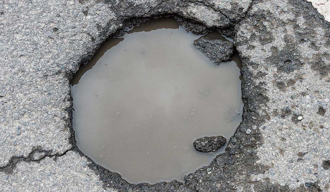 Mound Road construction: Crews tackling pothole problem